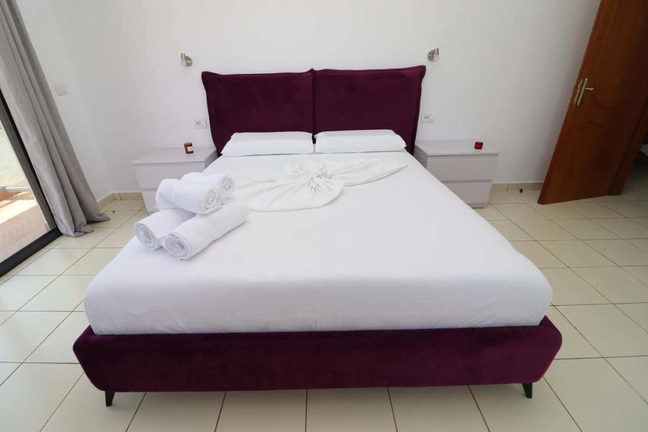 Bora Rooms Himarë Exterior foto
