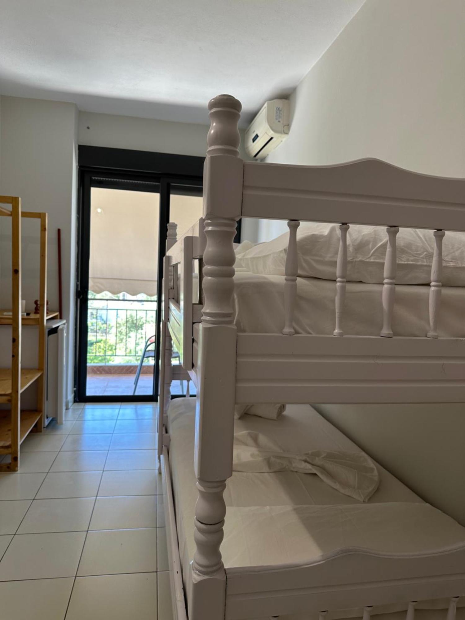 Bora Rooms Himarë Exterior foto